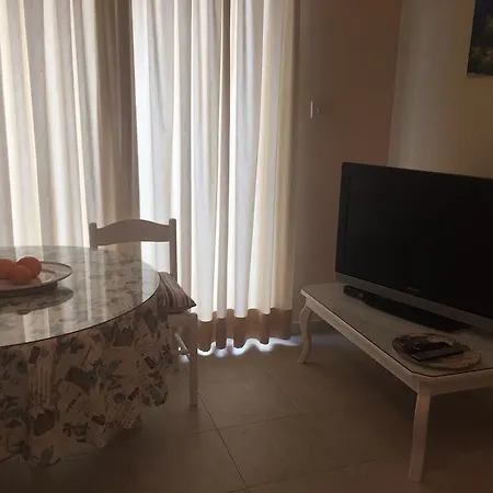 Apartment Christina Larnaca